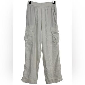 Alice + Olivia Ivory Wide Leg Cargo Pull on Pants  size 2 or XS